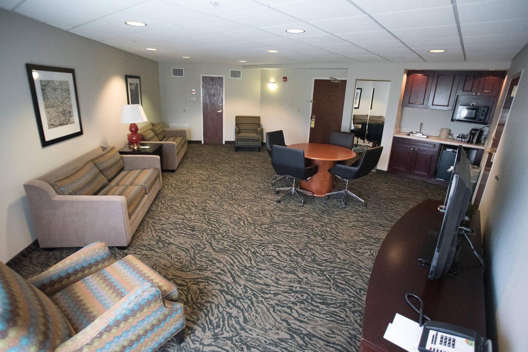 Courtyard By Marriott Hickory Hotell Exteriör bild