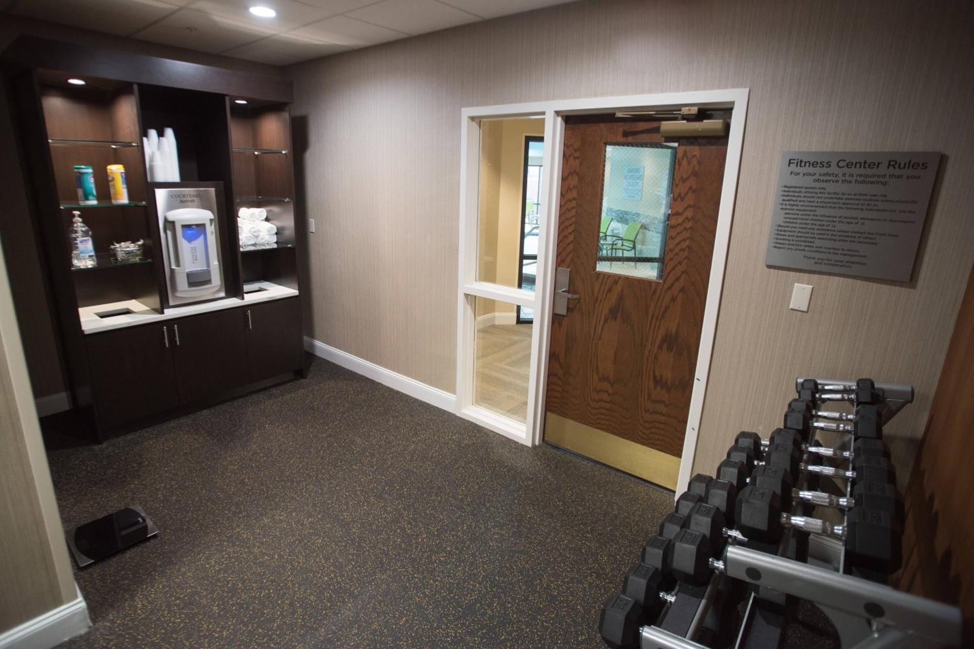 Courtyard By Marriott Hickory Hotell Exteriör bild