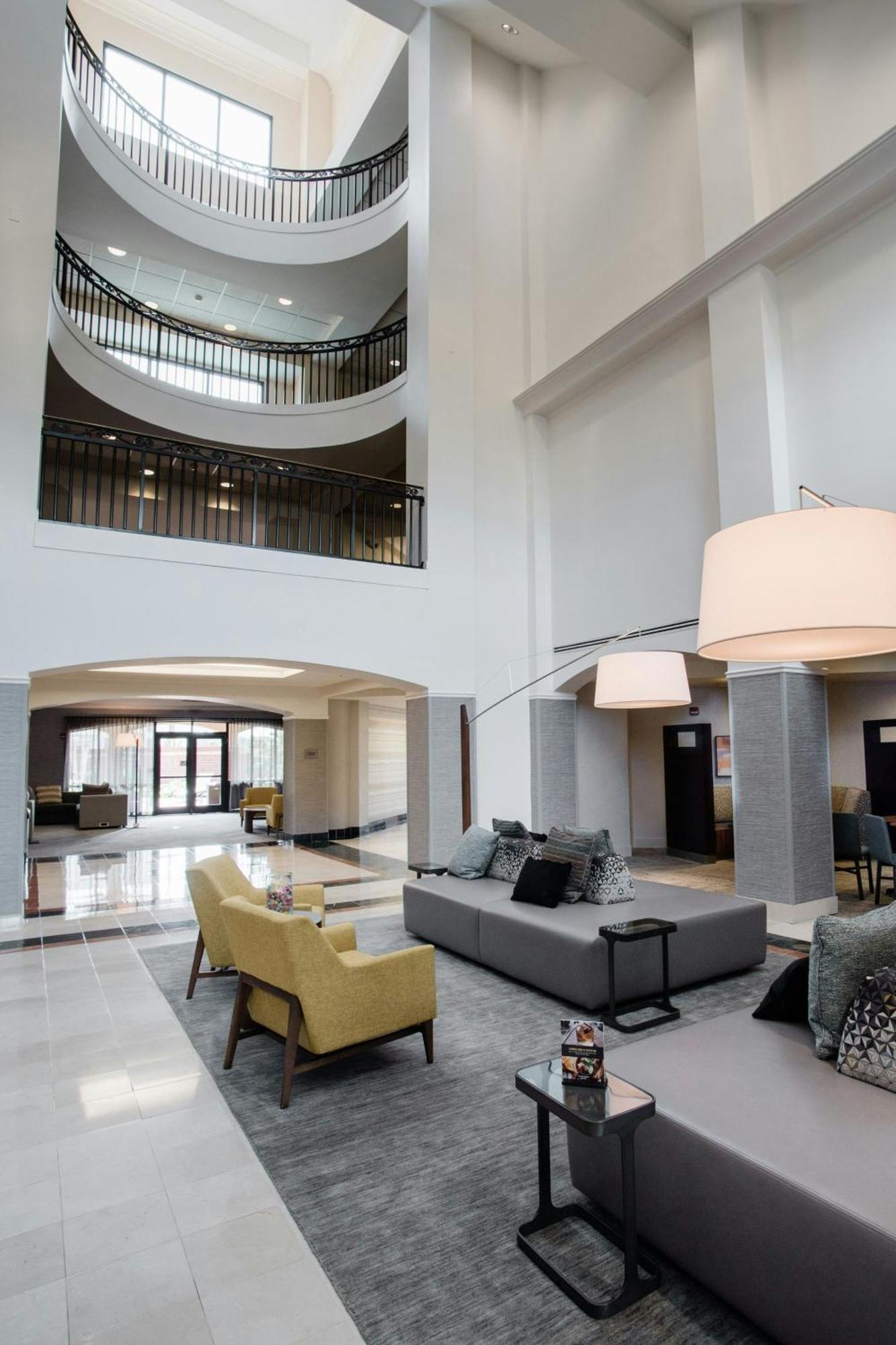 Courtyard By Marriott Hickory Hotell Exteriör bild
